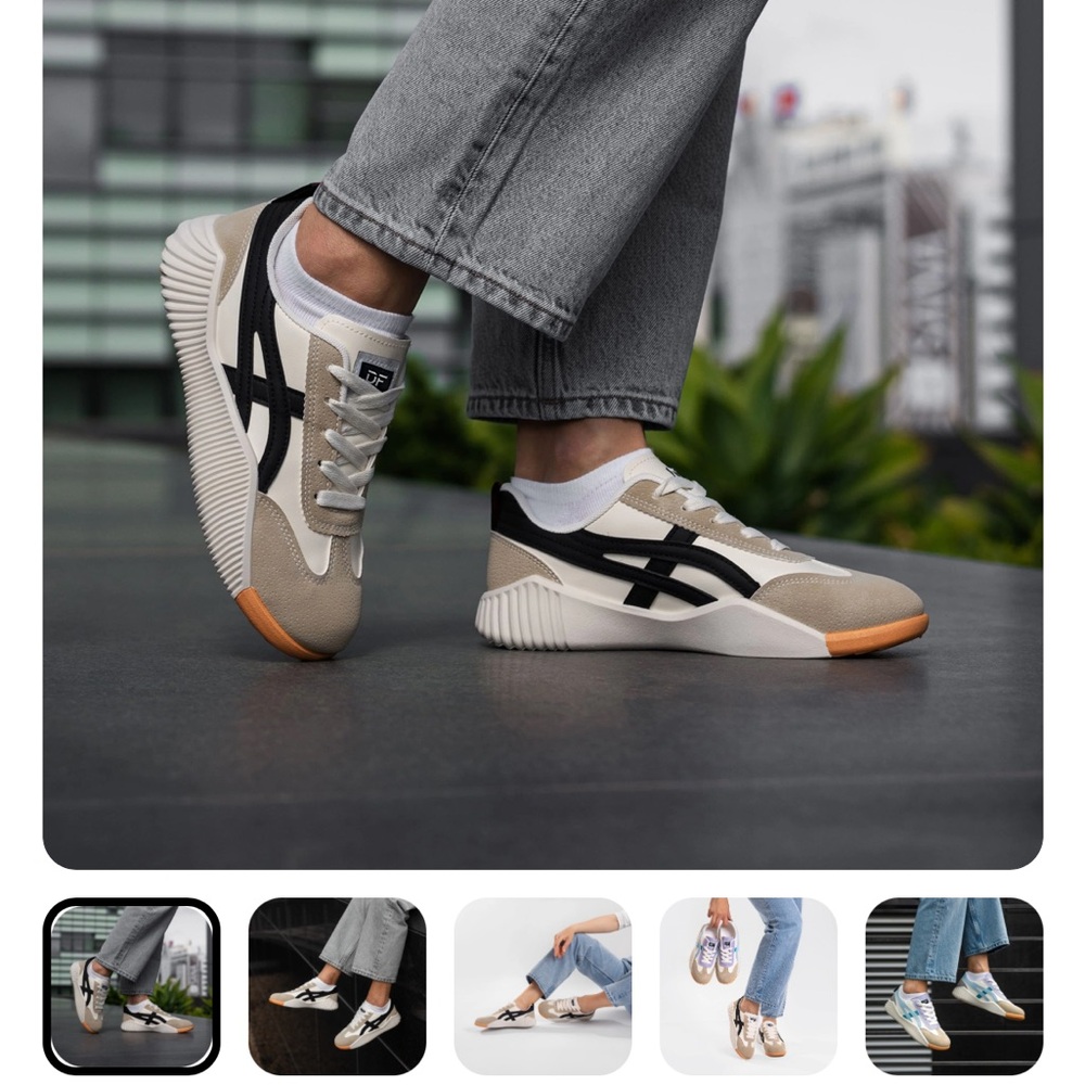 Onitsuka Tiger Women's Athletic Shoes - Black and Tan